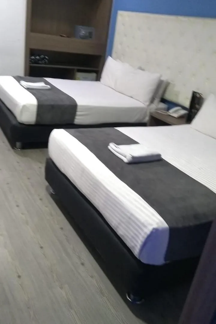 Hotel Plaza Miranda Bogotá 3*,  Colombia